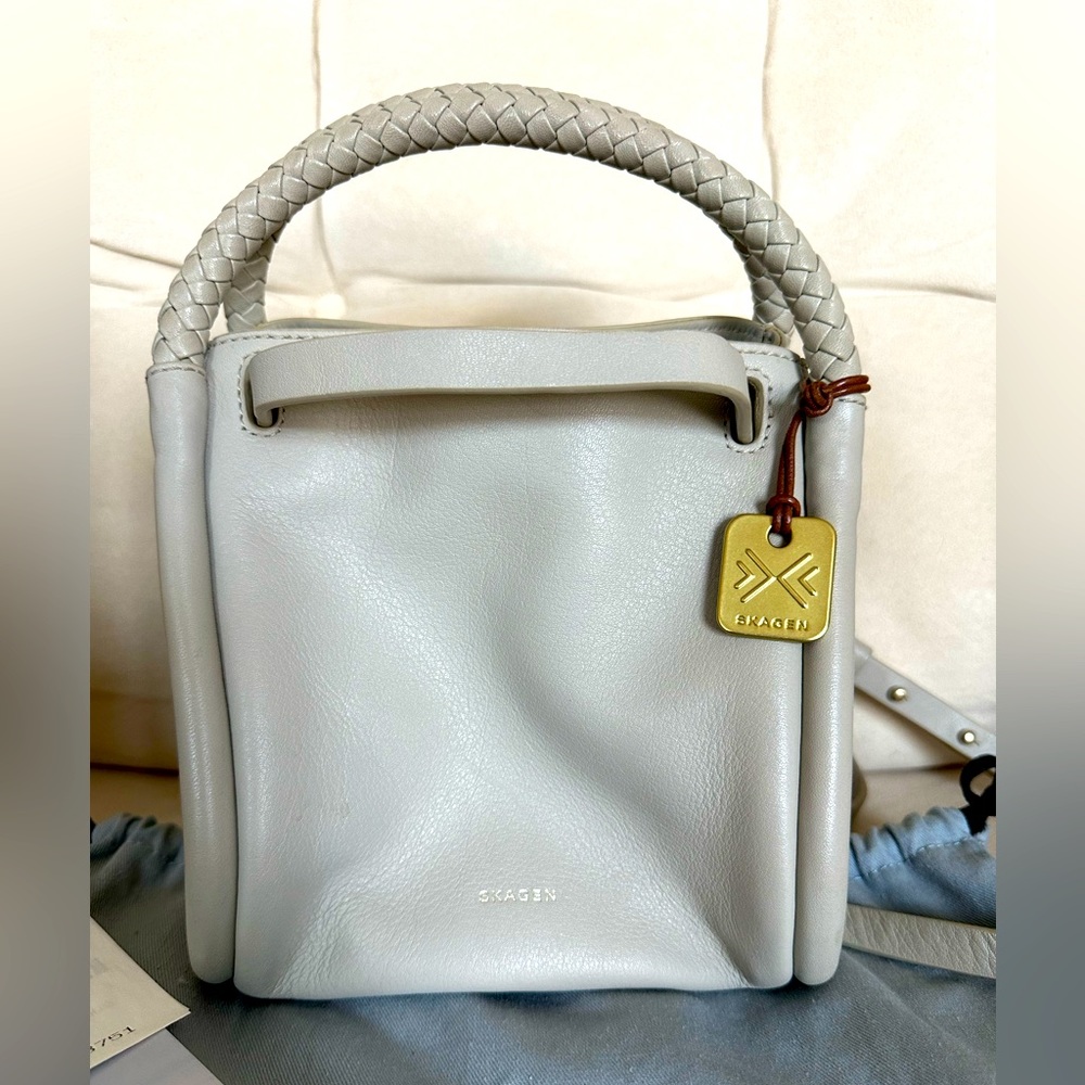 Skagen mini Kolding Bucket - Picture 1 of 7